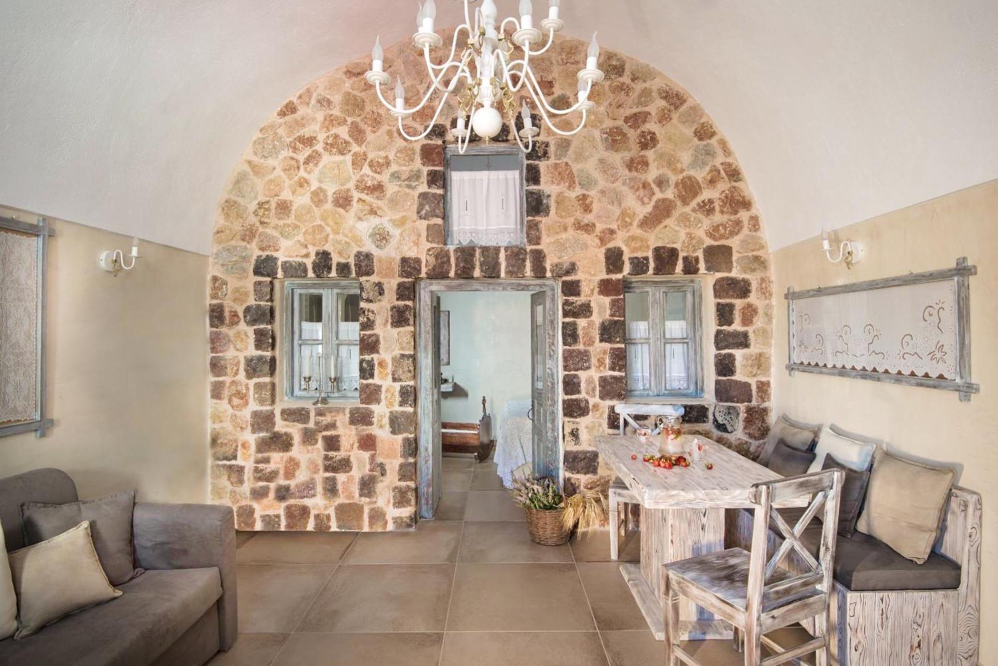 Willa Luxury Hariton Emporio (Santorini)
