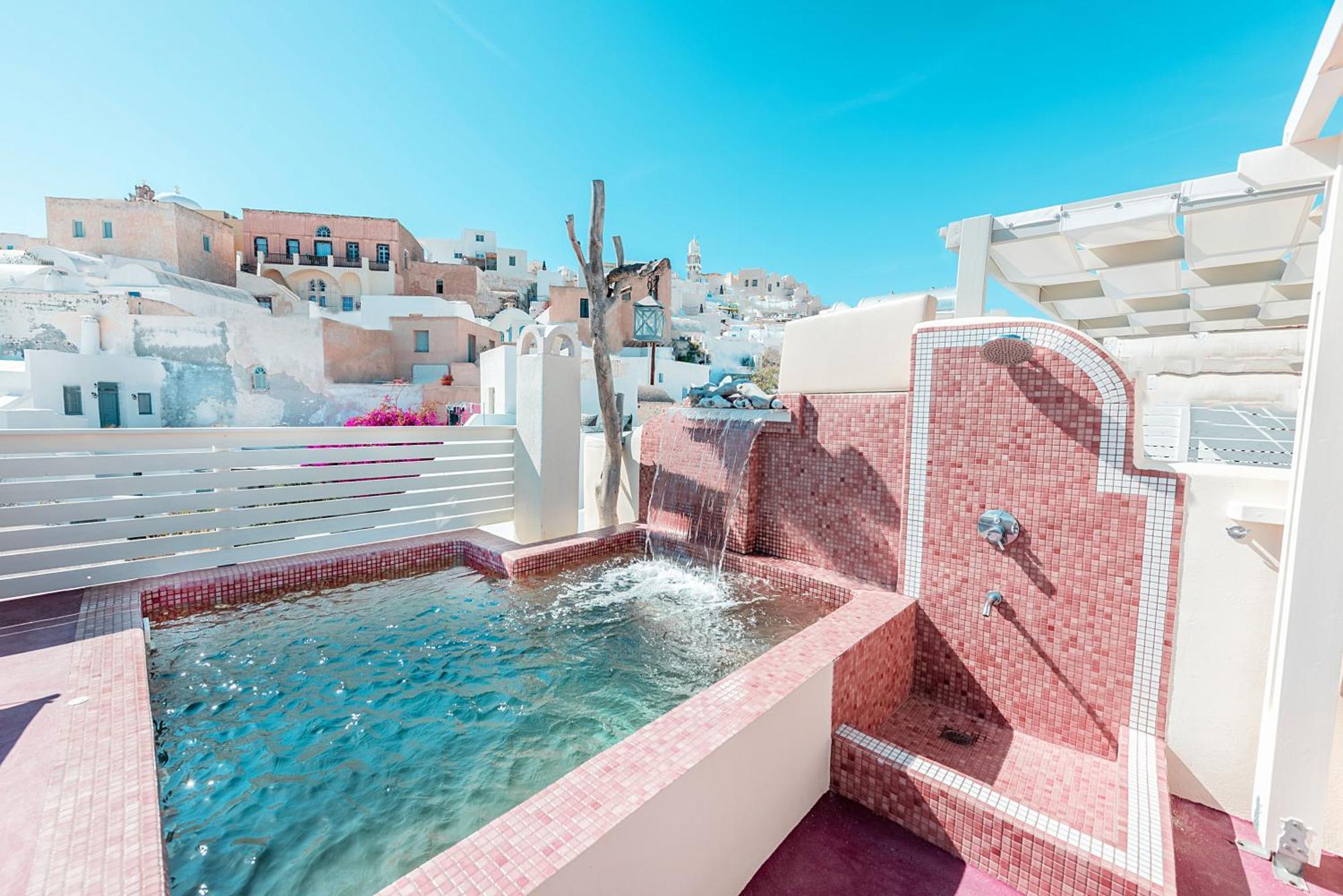 Luxury Hariton Willa Emporio (Santorini)